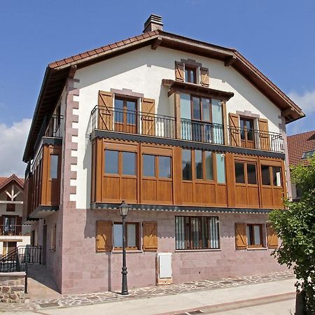 Apartamentos Irati Garralda 외부 사진